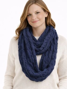 American Eagle Outfitters Navy Blue Infinity Scarf